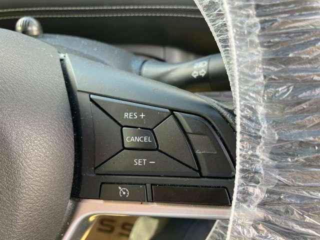 セレナ 2.0 ハイウェイスター 寒冷地 スマートキー&プッシュスタート メモリーナビゲーション 1オーナー LED キーレス 禁煙 ナビTV 点検記録簿 ETC車載器 ダブルエアバック ワンセグテレビ アルミホイル ABS エアコン(17枚目)