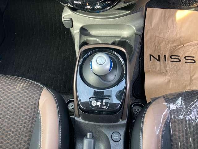 ノート １．２　ｅ－ＰＯＷＥＲ　メダリスト　被害軽減ブレーキ　ＴＶナビ　禁煙　バックモニター　インテリキー　アイドリングストップ　盗難防止装置　ＬＥＤランプ　車線逸脱警報システム　ワンオーナー　キーフリー　アルミホイール　ＥＴＣ　オートエアコン（6枚目）