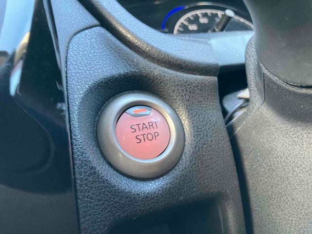 キーを携帯しているだけで、エンジンの始動が可能な装備です。プッシュスタートですのでエンジンの始動もボタンを押すだけです