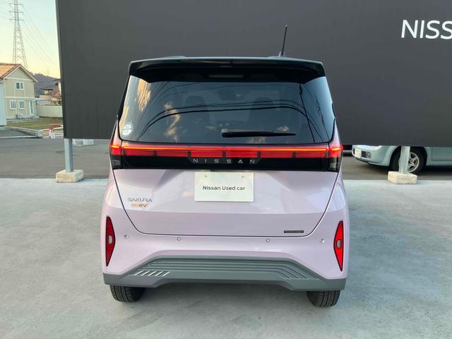 サクラ Ｘ　全周囲カメラ　ナビ　ＴＶ　クリアランスソナー　オートクルーズコントロール　衝突被害軽減システム　オートライト　ＬＥＤヘッドランプ　スマートキー　電動格納ミラー　シートヒーター　ベンチシート　ＣＶＴ（16枚目）