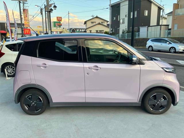 サクラ Ｘ　全周囲カメラ　ナビ　ＴＶ　クリアランスソナー　オートクルーズコントロール　衝突被害軽減システム　オートライト　ＬＥＤヘッドランプ　スマートキー　電動格納ミラー　シートヒーター　ベンチシート　ＣＶＴ（27枚目）