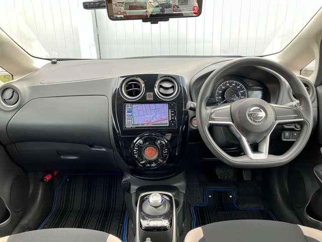 ノート 1.2 e-POWER X 360°カメラ Rカメラ 運転席助手席エアバック AUTOエアコン 1オーナー ナビTV AW サイドカメラ 運転席エアバッグ キーレスエントリー LEDヘッド ドラレコ パワーウィンドウ パワステ(3枚目)