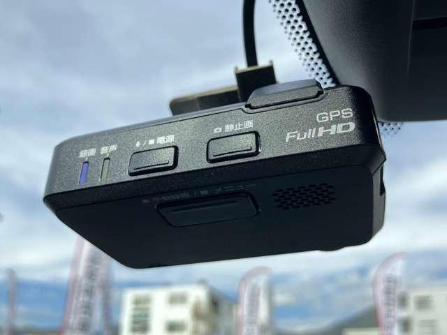 ノート 1.2 e-POWER X 360°カメラ Rカメラ 運転席助手席エアバック AUTOエアコン 1オーナー ナビTV AW サイドカメラ 運転席エアバッグ キーレスエントリー LEDヘッド ドラレコ パワーウィンドウ パワステ(13枚目)