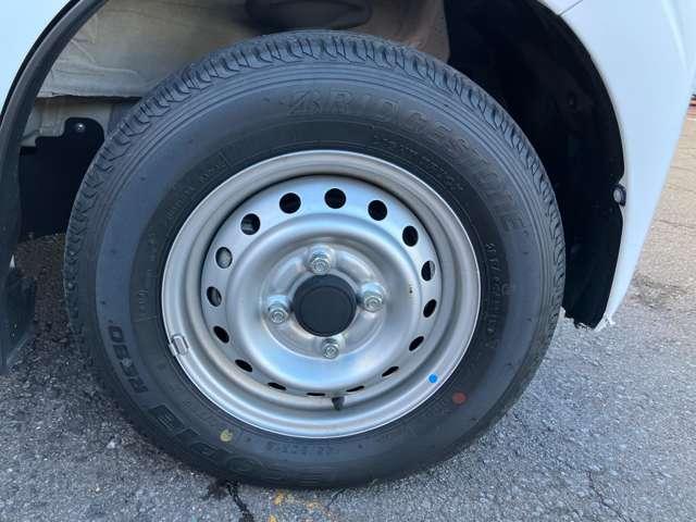 ＮＶ１００クリッパーバン ６６０　ＤＸ　助手席エアバック　パートタイム４ＷＤ　キーレスキー　パワステ付き　運転席エアバック　エアコン　ＡＢＳ付き　インテリジェントエマージェンシーブレーキ（20枚目）