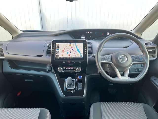 セレナ 1.2 e-POWER ハイウェイスター V 360°カメラ エマジェンシーブレーキ スマキー バックカメラ LED レーンアシスト ETC ドラレコ サイドカーテンエアバック フルオートエアコン アルミホイール エアバック メモリーナビ ABS(3枚目)