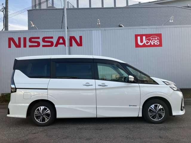 セレナ 1.2 e-POWER ハイウェイスター V 360°カメラ エマジェンシーブレーキ スマキー バックカメラ LED レーンアシスト ETC ドラレコ サイドカーテンエアバック フルオートエアコン アルミホイール エアバック メモリーナビ ABS(6枚目)