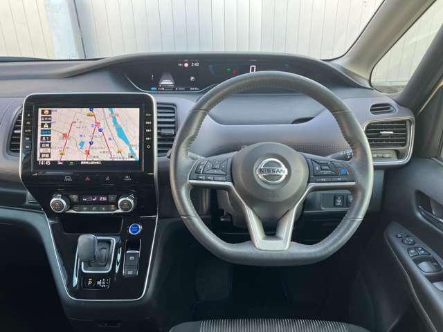 セレナ 1.2 e-POWER ハイウェイスター V 360°カメラ エマジェンシーブレーキ スマキー バックカメラ LED レーンアシスト ETC ドラレコ サイドカーテンエアバック フルオートエアコン アルミホイール エアバック メモリーナビ ABS(7枚目)