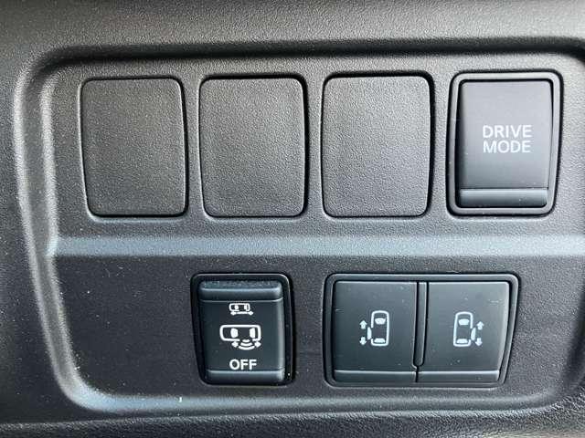 セレナ 1.2 e-POWER ハイウェイスター V 360°カメラ エマジェンシーブレーキ スマキー バックカメラ LED レーンアシスト ETC ドラレコ サイドカーテンエアバック フルオートエアコン アルミホイール エアバック メモリーナビ ABS(19枚目)