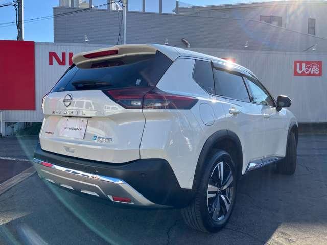 エクストレイル 1.5 G e-4ORCE 4WD パークアシスト 寒冷地仕様 LEDヘッドランプ ナビTV スマートキー レーダークルーズ LKA キーフリー ETC 4WD アルミホイール メモリーナビ ドライブレコーダー バックカメラ PS PW(2枚目)