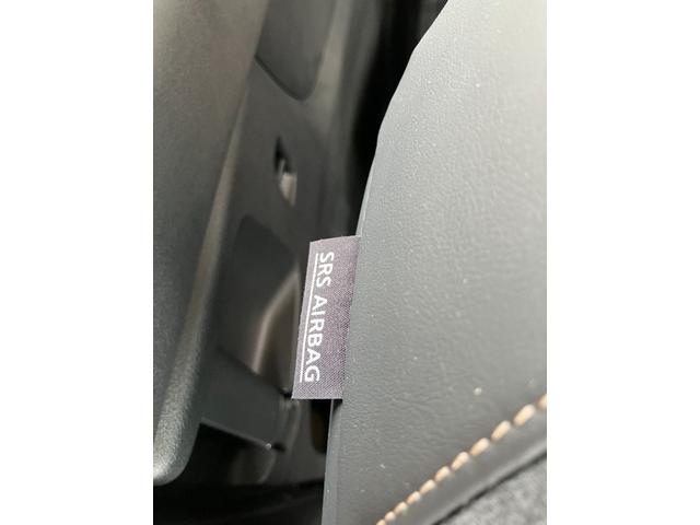 セレナ ｅ－４ＯＲＣＥ　ハイウェイスターＶ（23枚目）