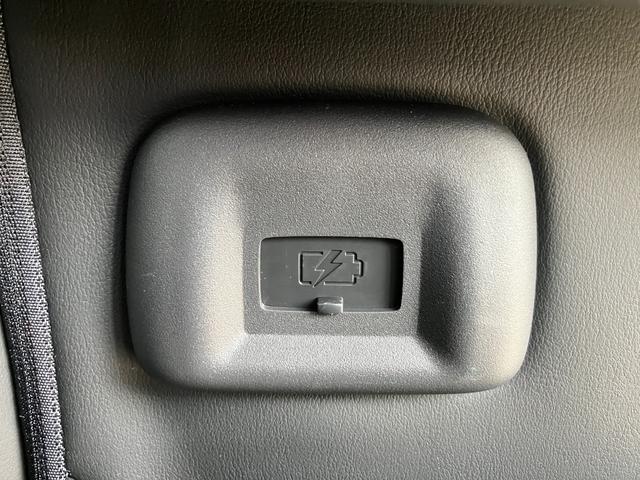 セレナ ｅ－４ＯＲＣＥ　ハイウェイスターＶ（31枚目）