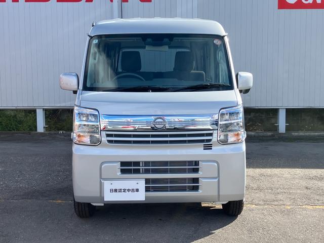 ＮＶ１００クリッパーバン ＧＸ　４ＷＤ　軽バン　ＭＴ　衝突被害軽減システム　クリアランスソナー　レーンアシスト　両側スライドドア　電動格納ミラー　シートヒーター　ＥＳＣ　エアコン　パワーステアリング　パワーウィンドウ（12枚目）