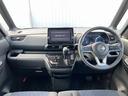 視界が広い開放的なコックピットです。どなたでも気持ち良く運転できます。