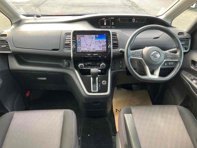 セレナ ハイウェイスター Vセレクション 4WD ドライブレコーダー ETC 全周囲カメラ ナビ TV オートクルーズコントロール パークアシスト 衝突被害軽減システム 両側電動スライドドア オートライト LEDヘッドランプ スマートキー(2枚目)