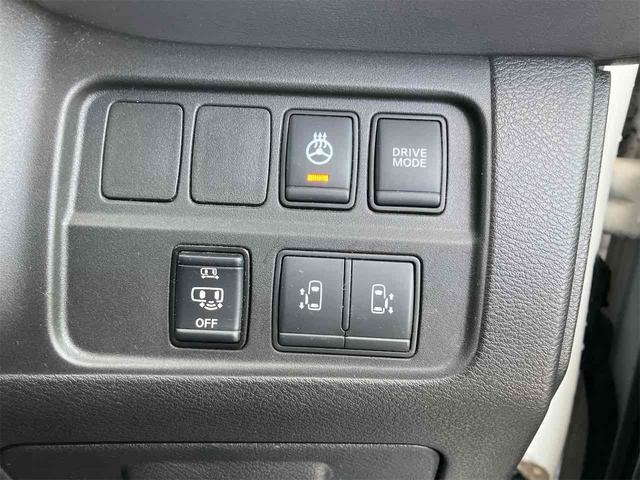 セレナ e-パワー ハイウェイスターV ドライブレコーダー ETC 全周囲カメラ ナビ TV クリアランスソナー オートクルーズコントロール パークアシスト 衝突被害軽減システム 両側電動スライドドア オートライト LEDヘッドランプ(10枚目)