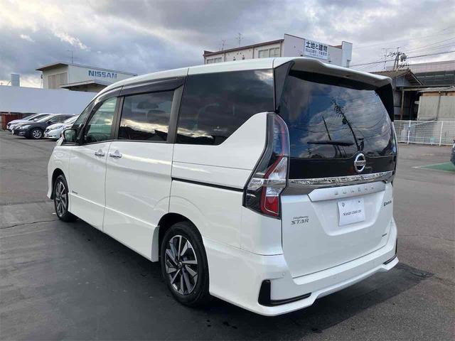 セレナ e-パワー ハイウェイスターV ドライブレコーダー ETC 全周囲カメラ ナビ TV クリアランスソナー オートクルーズコントロール パークアシスト 衝突被害軽減システム 両側電動スライドドア オートライト LEDヘッドランプ(17枚目)