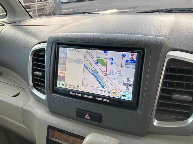 スペーシア Ｔ　４ＷＤ　バックカメラ　両側スライド・片側電動　ナビ　オートライト　アイドリングストップ　電動格納ミラー　シートヒーター　ベンチシート　ＣＶＴ　盗難防止システム　ＡＢＳ　ＣＤ　ＵＳＢ　アルミホイール（3枚目）