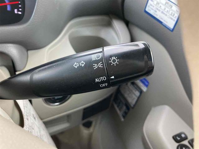 スペーシア Ｔ　４ＷＤ　バックカメラ　両側スライド・片側電動　ナビ　オートライト　アイドリングストップ　電動格納ミラー　シートヒーター　ベンチシート　ＣＶＴ　盗難防止システム　ＡＢＳ　ＣＤ　ＵＳＢ　アルミホイール（8枚目）