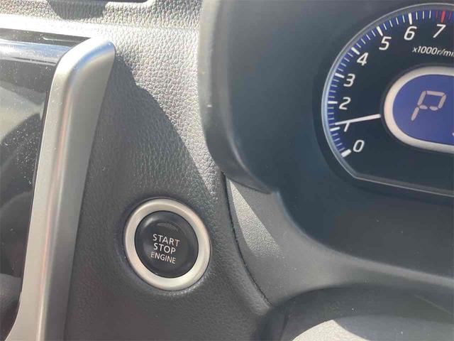 デイズ ハイウェイスター　Ｘ　全周囲カメラ　ナビ　ＴＶ　レーンアシスト　衝突被害軽減システム　オートマチックハイビーム　オートライト　ＨＩＤ　スマートキー　アイドリングストップ　電動格納ミラー　ベンチシート　ＣＶＴ（7枚目）