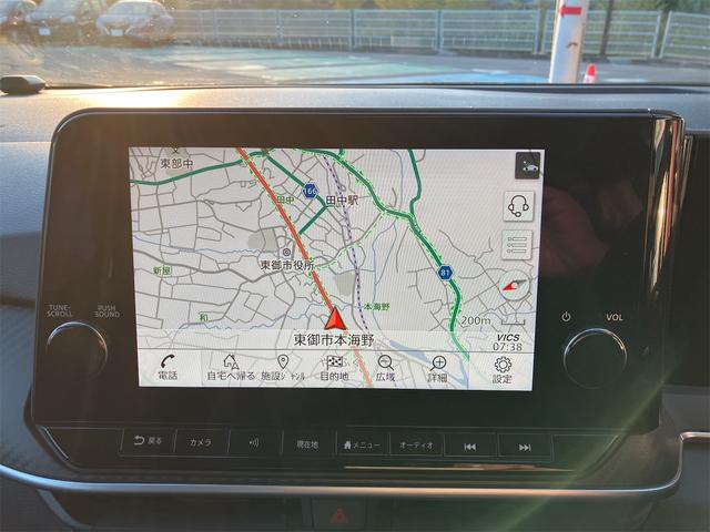 �i�r�t�������s��h���C�u���y�����ЂƎ��I���߂Ă̓��ł��������ƂȂ��G�X�R�[�g���Ă���܂��B