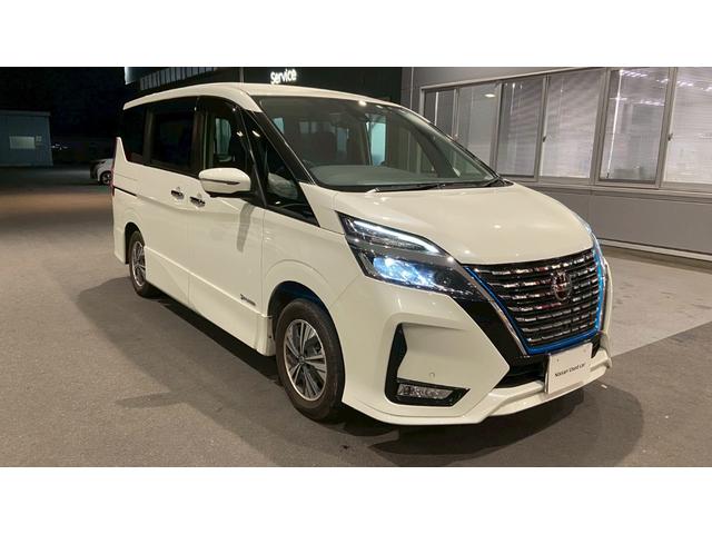 セレナ ｅ－パワー　ハイウェイスターＶ　アラウンドビューモニター（6枚目）