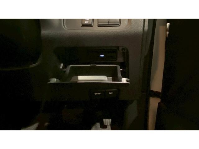 セレナ ｅ－パワー　ハイウェイスターＶ　アラウンドビューモニター（25枚目）