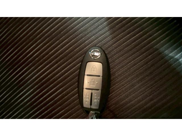 セレナ ｅ－パワー　ハイウェイスターＶ　アラウンドビューモニター（28枚目）