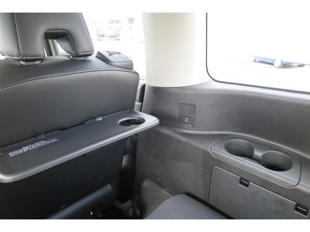 セレナ e-4ORCE ハイウェイスターV(30枚目)