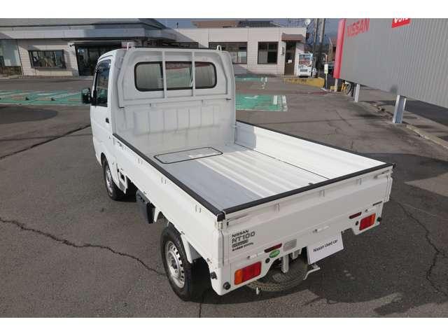 NT100クリッパートラック DX セーフティパッケージ 4WD 軽トラック 三方開 AT 衝突被害軽減システム レーンアシスト ESC エアコン 運転席エアバッグ 助手席エアバッグ(16枚目)