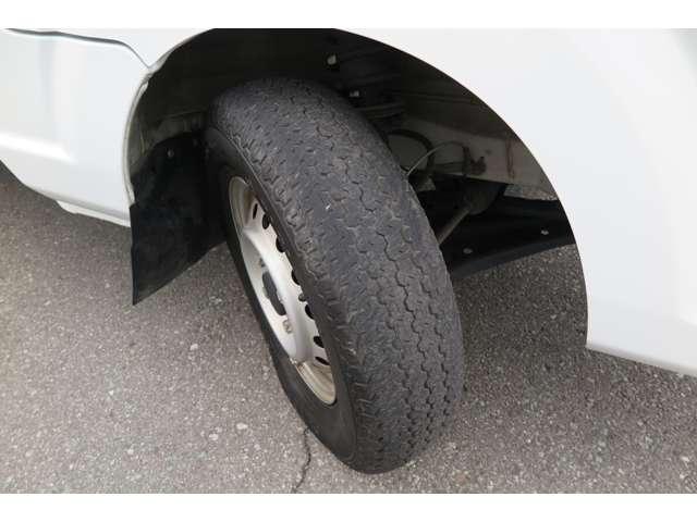 NT100クリッパートラック DX セーフティパッケージ 4WD 軽トラック 三方開 AT 衝突被害軽減システム レーンアシスト ESC エアコン 運転席エアバッグ 助手席エアバッグ(20枚目)