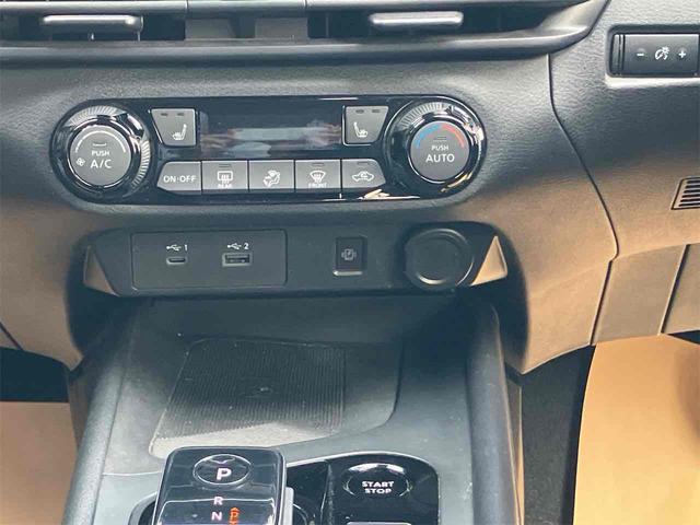 ノート Ｘ　ドライブレコーダー　ＥＴＣ　全周囲カメラ　クリアランスソナー　オートクルーズコントロール　衝突被害軽減システム　オートマチックハイビーム　オートライト　スマートキー　電動格納ミラー　シートヒーター（7枚目）