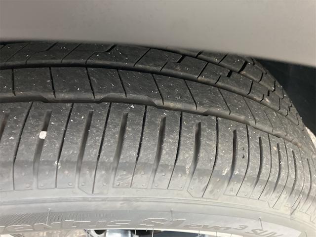 エクストレイル Ｇ　ｅ－４ＯＲＣＥ　４ＷＤ　全周囲カメラ　クリアランスソナー　レーンアシスト　パワーシート　自動駐車システム　衝突被害軽減システム　ナビ　オートマチックハイビーム　オートライト　ＬＥＤヘッドランプ　電動リアゲート（32枚目）