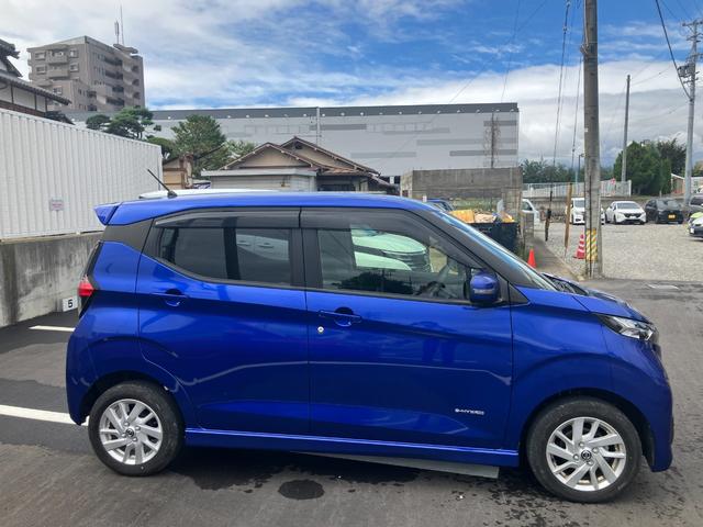 デイズ ハイウェイスター　Ｘ　４ＷＤ　クリアランスソナー　衝突被害軽減システム　ＬＥＤヘッドランプ　スマートキー　シートヒーター　ベンチシート　ＣＶＴ　盗難防止システム　ＡＢＳ　ＥＳＣ　アルミホイール　衝突安全ボディ　エアコン（14枚目）