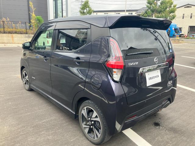 デイズ ハイウェイスター Gターボプロパイロットエディション クリアランスソナー 衝突被害軽減システム LEDヘッドランプ スマートキー アイドリングストップ ベンチシート CVT 盗難防止システム ABS ESC アルミホイール 衝突安全ボディ エアコン(3枚目)
