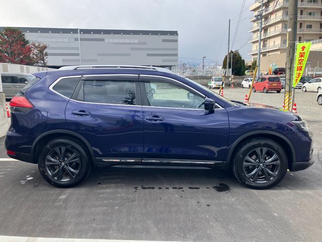 エクストレイル 20Xi Vセレクション 4WD クリアランスソナー 衝突被害軽減システム LEDヘッドランプ ヘッドライトウォッシャー アルミホイール スマートキー CVT 盗難防止システム 衝突安全ボディ ABS ESC エアコン(16枚目)