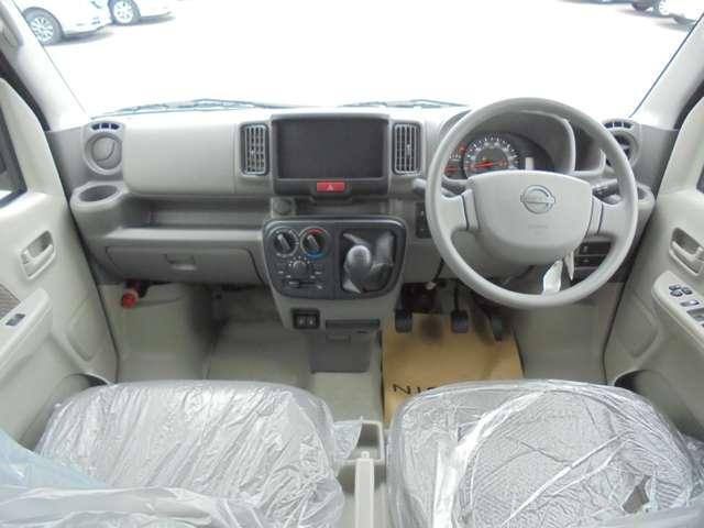 NISSAN CLIPPER VAN GX