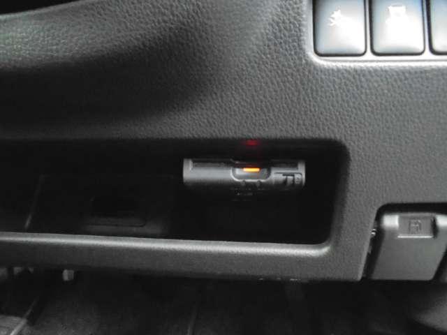 デイズルークス ６６０　Ｘ　Ｖセレクション　４ＷＤ　踏み間違い衝突防止　Ｗ電動ドア　禁煙　スマキー　ナビＴＶ　ＥＴＣ　ワンオ－ナ－車　アルミホイール　バックカメラ　キーフリー　サイドカメラ　ドライブレコーダー　オートエアコン　メモリーナビ　フルセグＴＶ（9枚目）