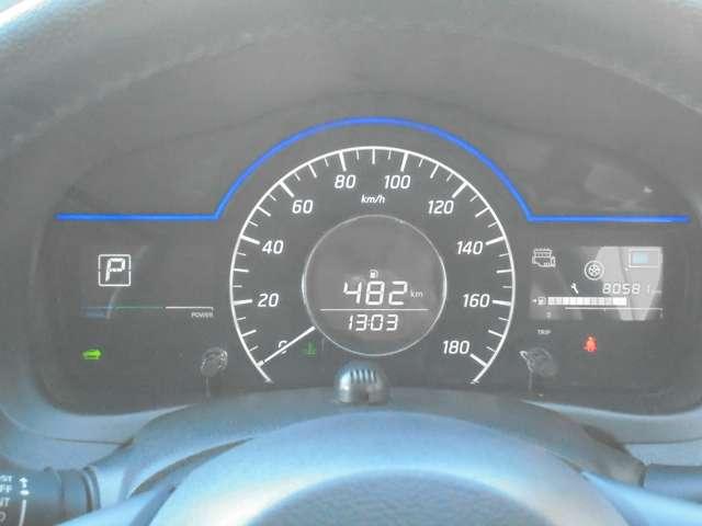 ノート ｅ－パワー　メダリスト　ＦＯＵＲ　４ＷＤ　ドライブレコーダー　ＥＴＣ　全周囲カメラ　ナビ　ＴＶ　クリアランスソナー　オートクルーズコントロール　レーンアシスト　衝突被害軽減システム　アルミホイール　オートライト　ＬＥＤヘッドランプ（12枚目）