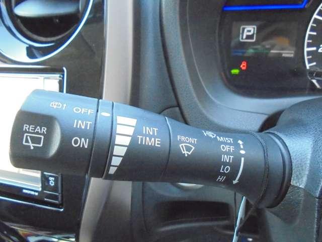 ノート ｅ－パワー　メダリスト　ＦＯＵＲ　４ＷＤ　ドライブレコーダー　ＥＴＣ　全周囲カメラ　ナビ　ＴＶ　クリアランスソナー　オートクルーズコントロール　レーンアシスト　衝突被害軽減システム　アルミホイール　オートライト　ＬＥＤヘッドランプ（16枚目）