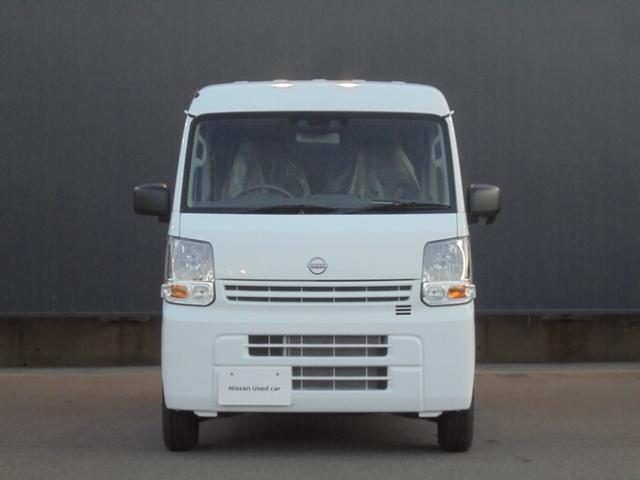 NV100クリッパーバン DX 4WD 5速マニュアル エアコン パワ-ウインド パワーステアリング ESC 衝突軽減ブレーキ 横滑り防止 ハイビームアシスト オートライト USB充電 Wエアバッグ ソナー(33枚目)