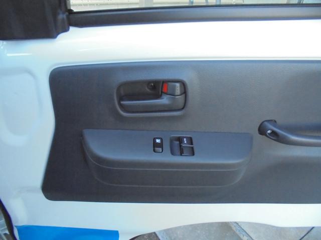 クリッパートラック DX 4WD 4WD AT バックソナー キーレスエントリー アイドリングストップ ESC エアコン パワステ パワーウィンドウ Wエアバッグ(30枚目)