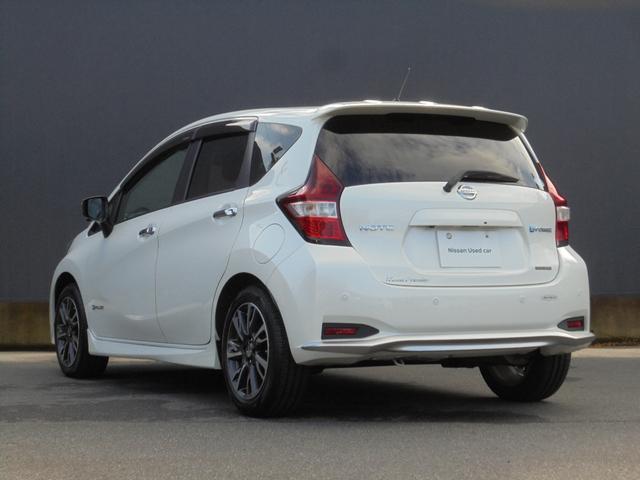 ノート e-パワー X モード・プレミア ドライブレコーダー ETC 全周囲カメラ ナビ TV クリアランスソナー レーンアシスト オートライト LEDヘットランプ スマートキー 電動格納ミラー エマージェンシーブレーキ 横滑り防止(17枚目)