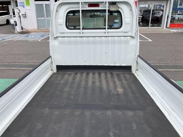 クリッパートラック ＤＸ　４ＷＤ　ＭＴ　ＡＢＳ　エアコン　パワーステアリング　運転席エアバッグ（19枚目）