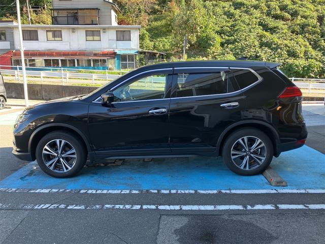 エクストレイル ２０Ｘｉ　４ＷＤ　ドライブレコーダー　ＥＴＣ　全周囲カメラ　クリアランスソナー　オートクルーズコントロール　衝突被害軽減システム　ナビ　ＴＶ　オートライト　ＬＥＤヘッドランプ　アルミホイール　スマートキー（22枚目）