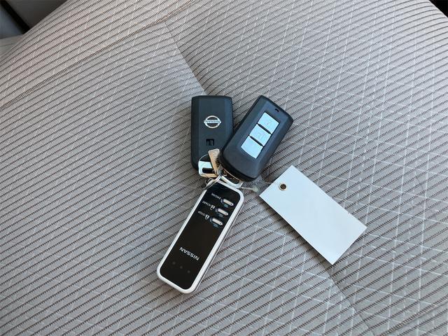 デイズ Ｘ　助手席回転シート　エマジェンシーブレーキ　イモビライザー　キーレス　４ＷＤ　ＡＢＳ　パワーウィンドウ　パワーステアリング　シートヒーター　オ－トエアコン　バックカメラ　フロントカメラ　サイドカメラ　　助手席回転シート（62枚目）