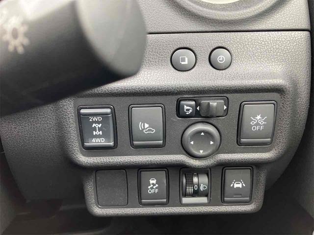 ノート ｅ－パワー　Ｘ　ＦＯＵＲ　４ＷＤ　全周囲カメラ　ナビ　ＴＶ　クリアランスソナー　レーンアシスト　衝突被害軽減システム　アルミホイール　オートライト　スマートキー　盗難防止システム　衝突安全ボディ　ＡＢＳ　バックビューモニター（52枚目）