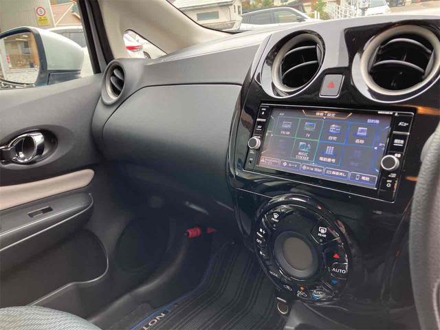 ノート ｅ－パワー　Ｘ　ＦＯＵＲ　４ＷＤ　全周囲カメラ　ナビ　ＴＶ　クリアランスソナー　レーンアシスト　衝突被害軽減システム　アルミホイール　オートライト　スマートキー　盗難防止システム　衝突安全ボディ　ＡＢＳ　バックビューモニター（55枚目）