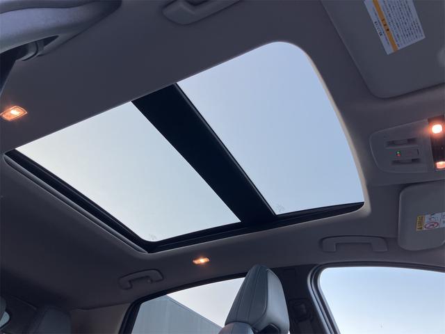 アリア Ｂ６　ｅ－４ＯＲＣＥ　４ＷＤ　全周囲カメラ　クリアランスソナー　レーンアシスト　パワーシート　自動駐車システム　衝突被害軽減システム　サンルーフ　ナビ　ＬＥＤヘッドランプ　アルミホイール　スマートキー　シートヒーター（12枚目）