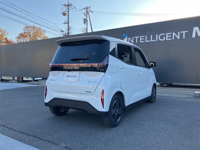 サクラ Ｇ　全周囲カメラ　ナビ　クリアランスソナー　オートクルーズコントロール　レーンアシスト　衝突被害軽減システム　オートライト　ＬＥＤヘッドランプ　スマートキー　シートヒーター　ベンチシート　ＣＶＴ（17枚目）