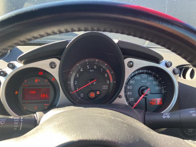 フェアレディZ バージョンS ETC バックカメラ ナビ MT HID スマートキー アルミホイール 盗難防止システム 衝突安全ボディ ABS ESC CD エアコン パワーステアリング パワーウィンドウ(4枚目)